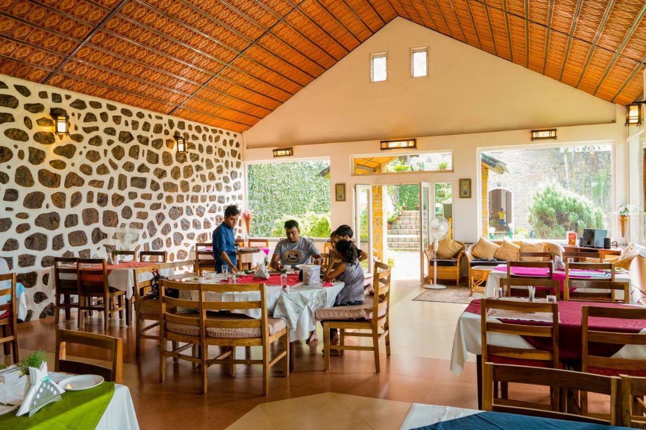 Sitaram Mountain Retreat Hotel Munnar Bagian luar foto