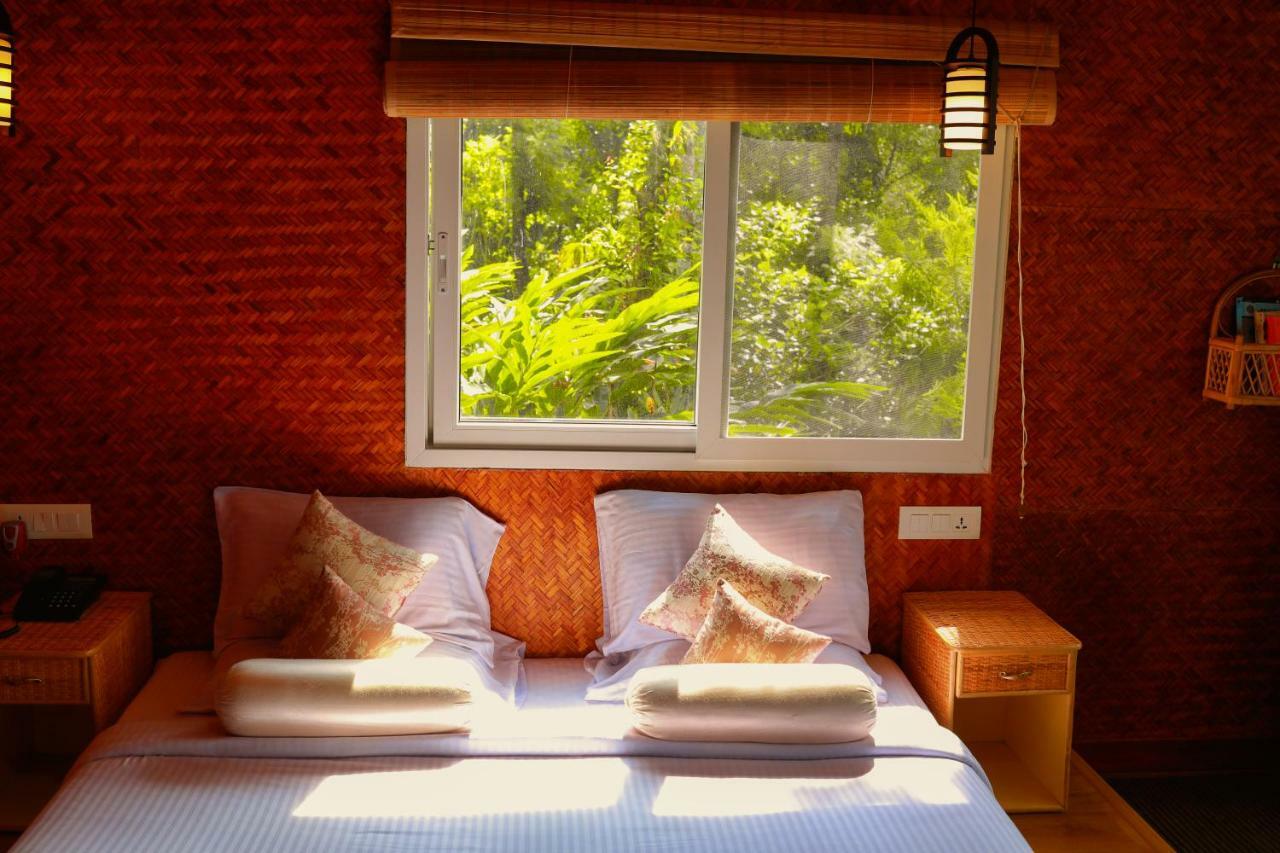 Sitaram Mountain Retreat Hotel Munnar Bagian luar foto
