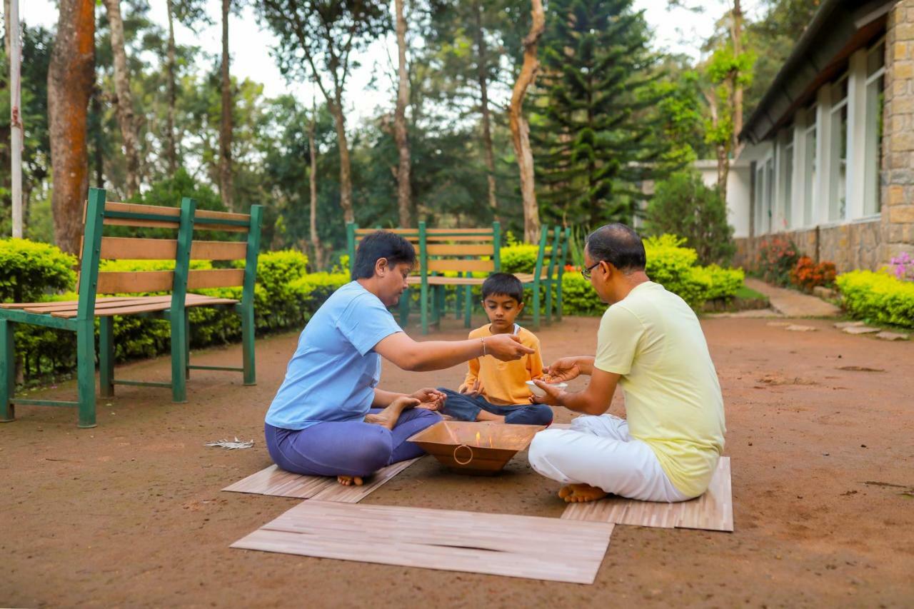 Sitaram Mountain Retreat Hotel Munnar Bagian luar foto